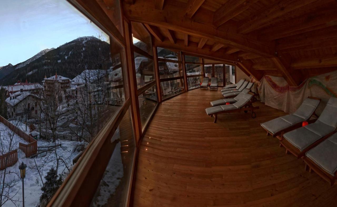 Hotel Paladin San Martino Di Castrozza Exterior foto