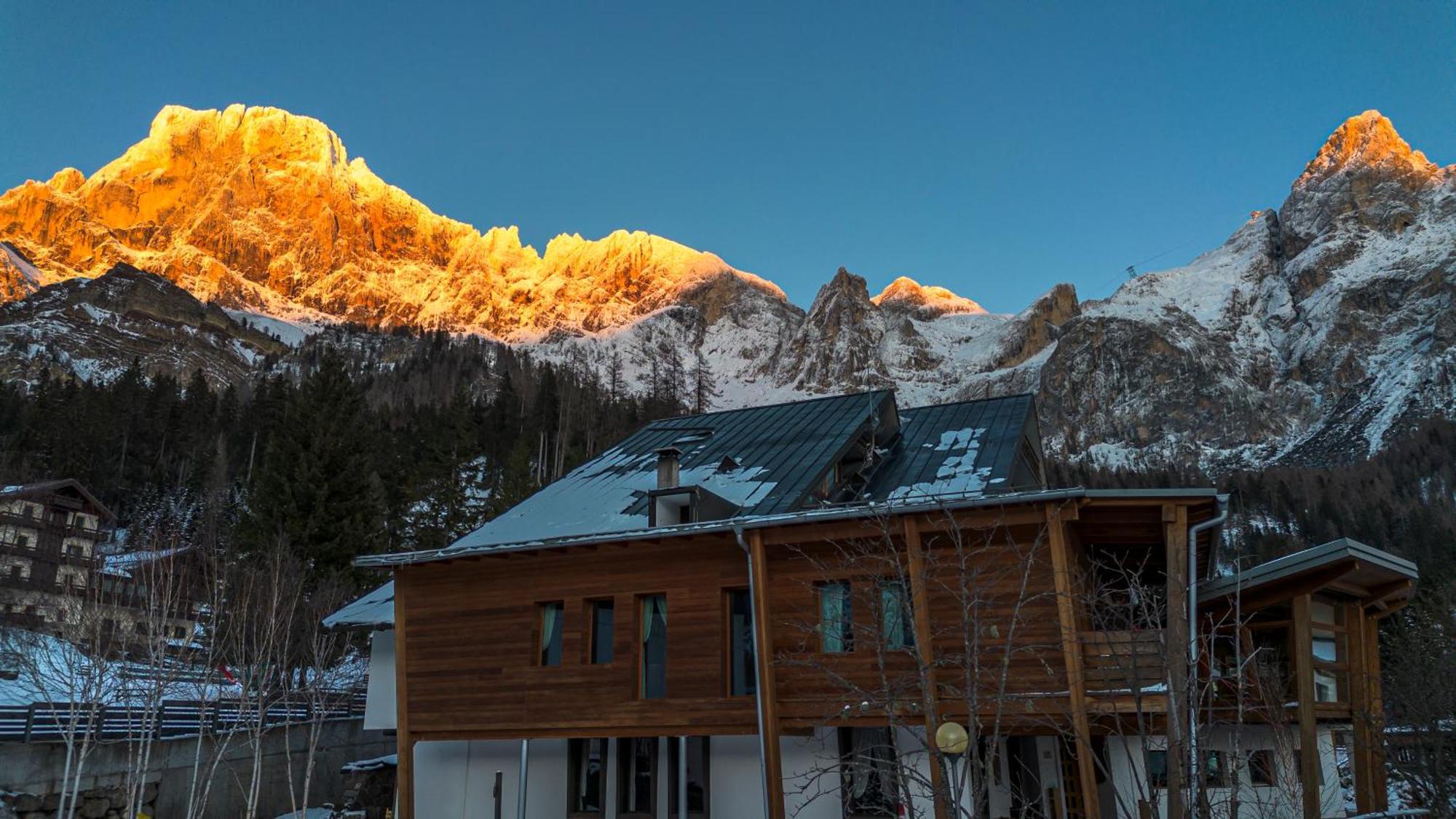 Hotel Paladin San Martino Di Castrozza Exterior foto